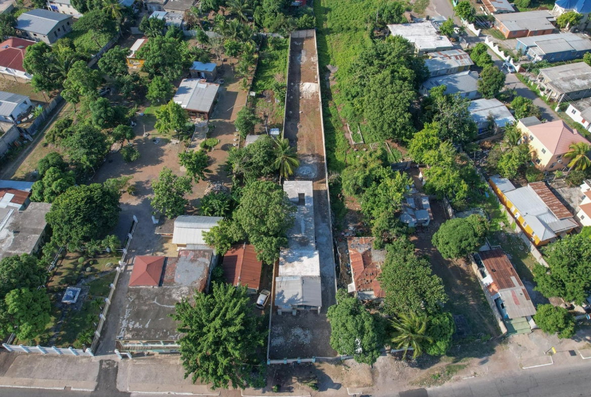 Eighth image of 33 Darlington Drive in Old Harbour, St. Catherine, Jamaica - property is For Sale