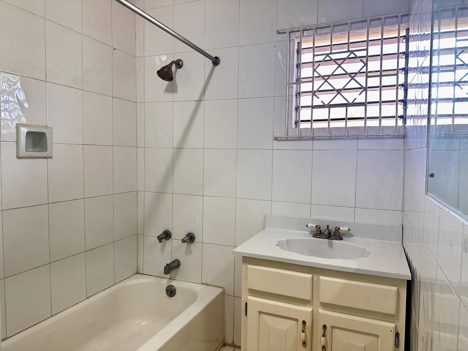 Thirteenth image of 117 Wellington Avenue in Linstead, St. Catherine, Jamaica - property is For Sale