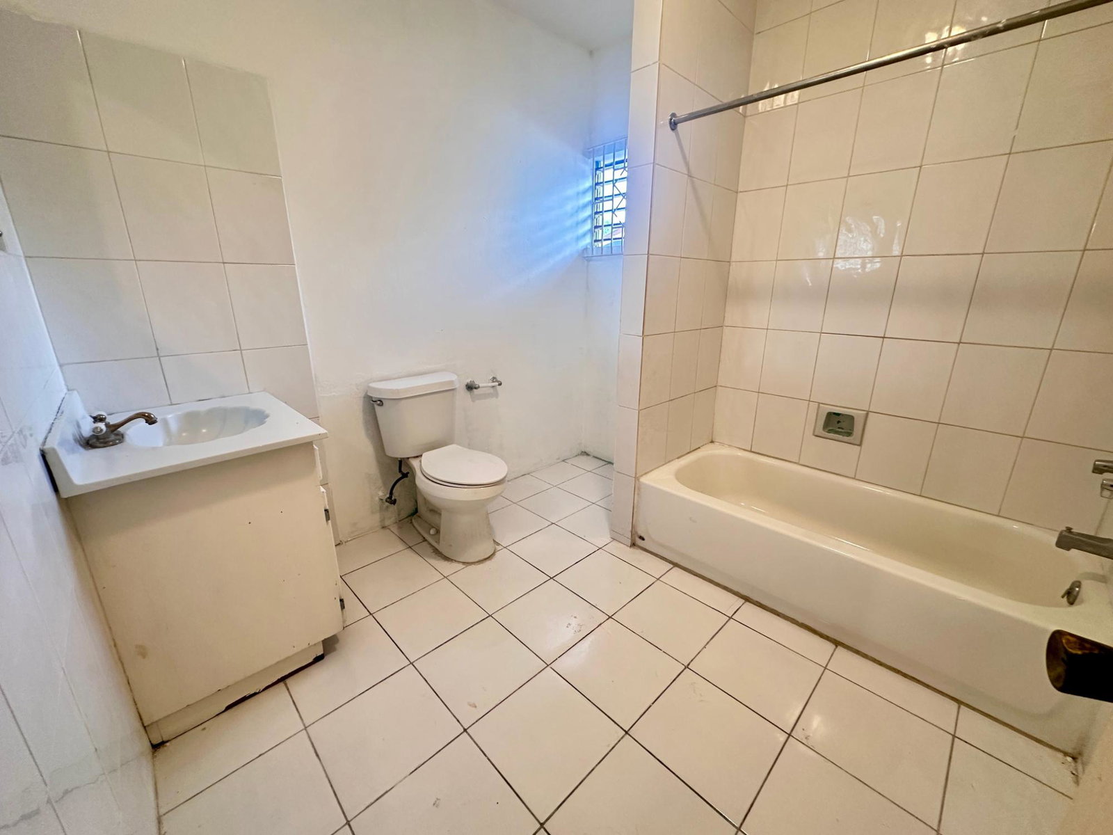 Seventeenth image of 117 Wellington Avenue in Linstead, St. Catherine, Jamaica - property is For Sale