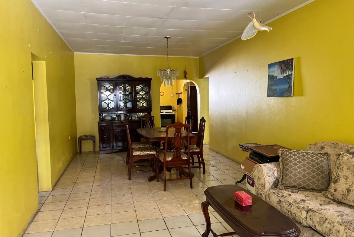 Fifth image of Retirement Rd, Santa Cruz in Santa Cruz, St. Elizabeth, Jamaica - property is For Sale