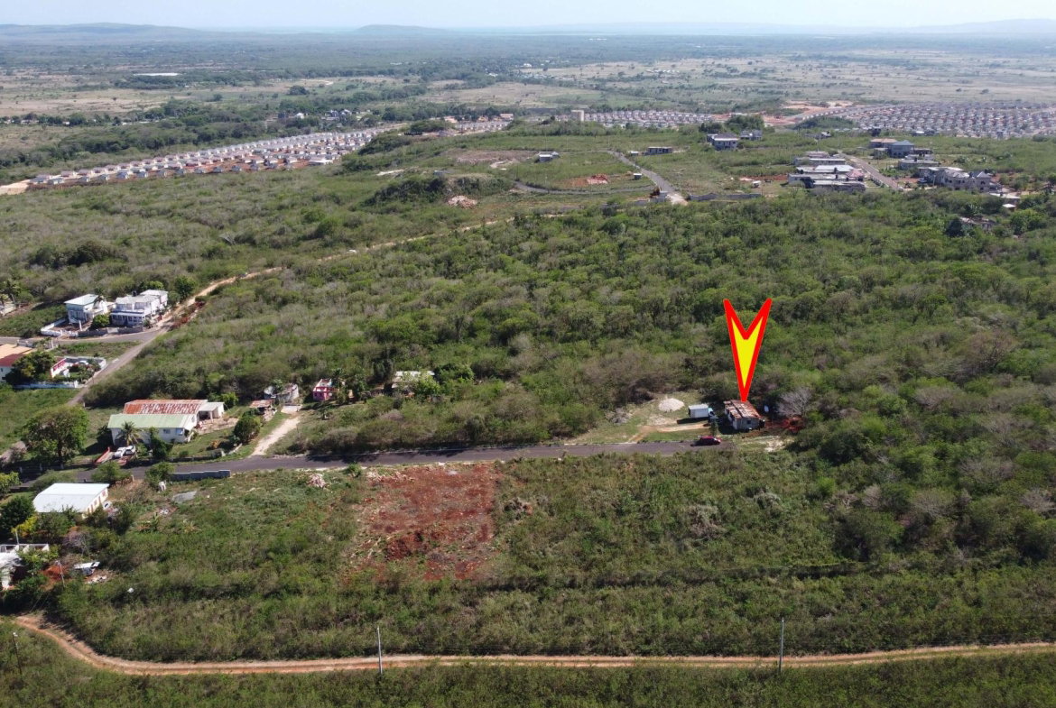 Third image of 7 Bellevue Heights in Bellevue Heights, St. Catherine, Jamaica - property is For Sale