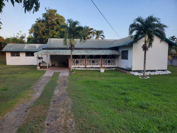 Fourth image of 24 Garden Close in Linstead, St. Catherine, Jamaica - property is For Sale