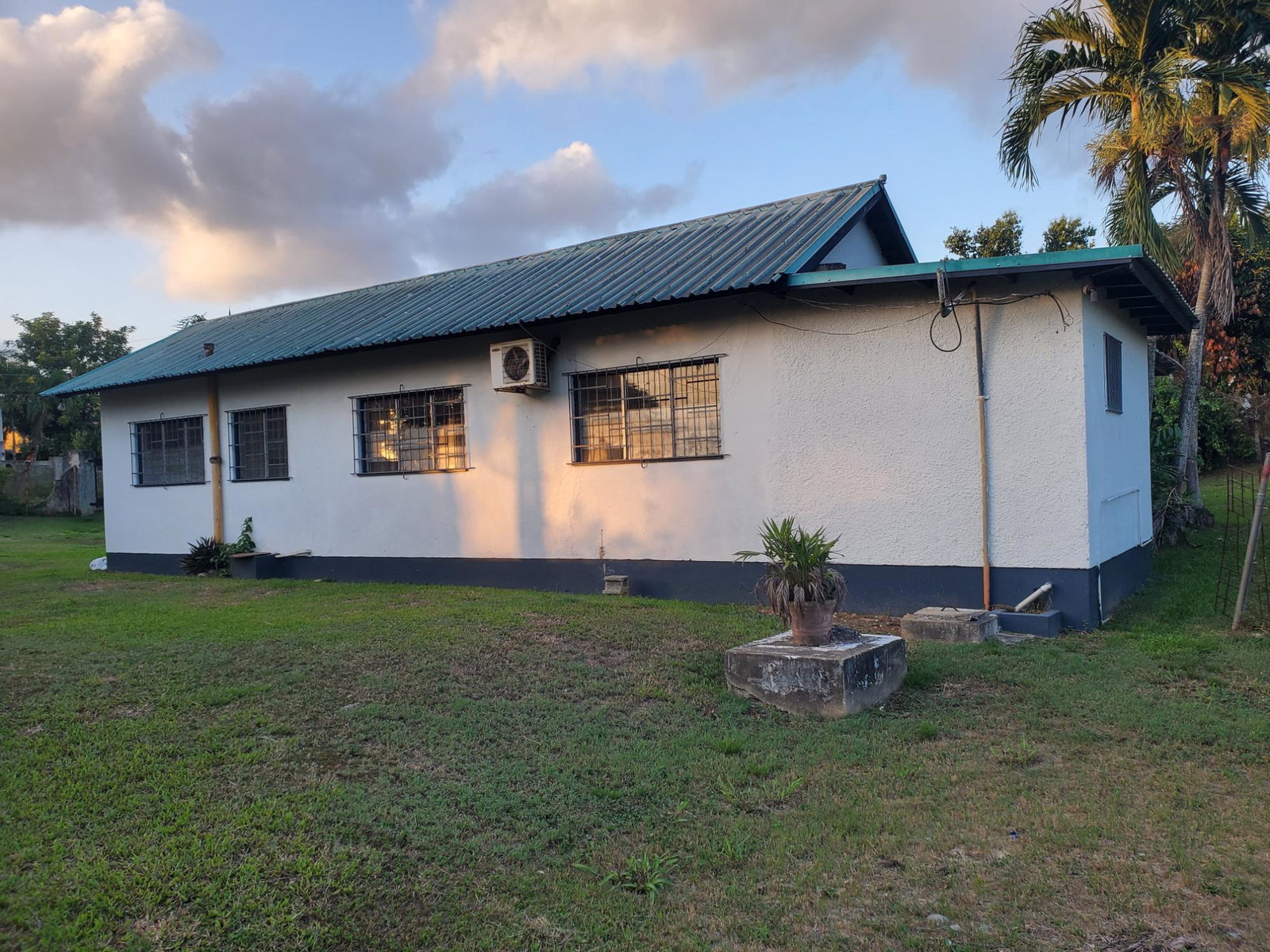 Sixth image of 24 Garden Close in Linstead, St. Catherine, Jamaica - property is For Sale