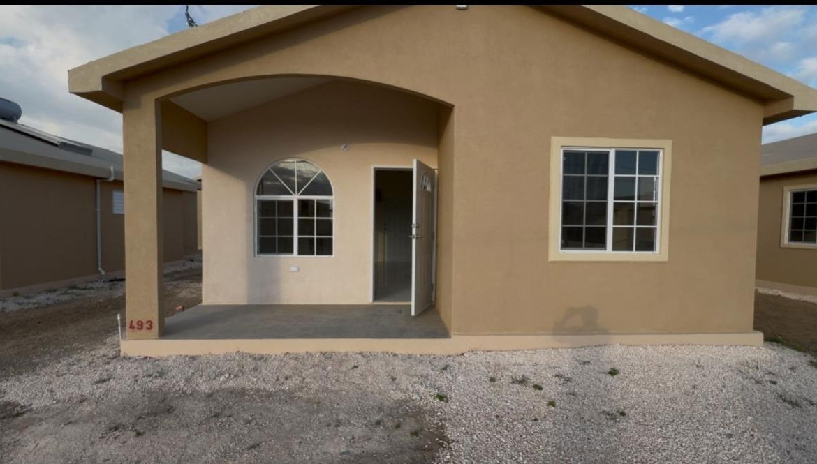 First image of Lot 493- Phoenix Park Village in Phoenix Park, St. Catherine, Jamaica - property is For Rent