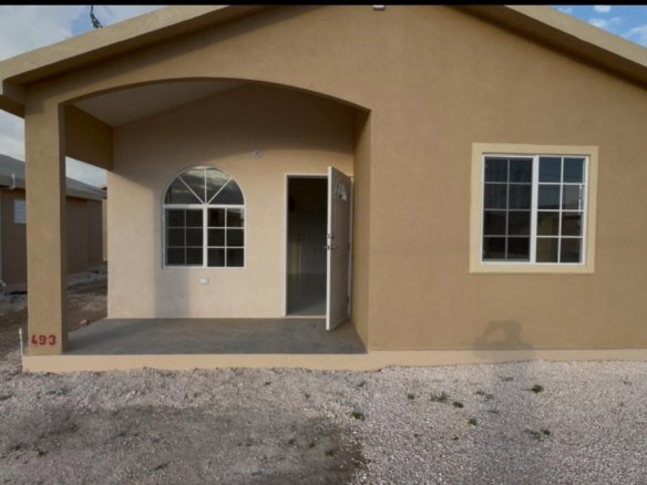 First image of Lot 493- Phoenix Park Village in Phoenix Park, St. Catherine, Jamaica - property is For Rent