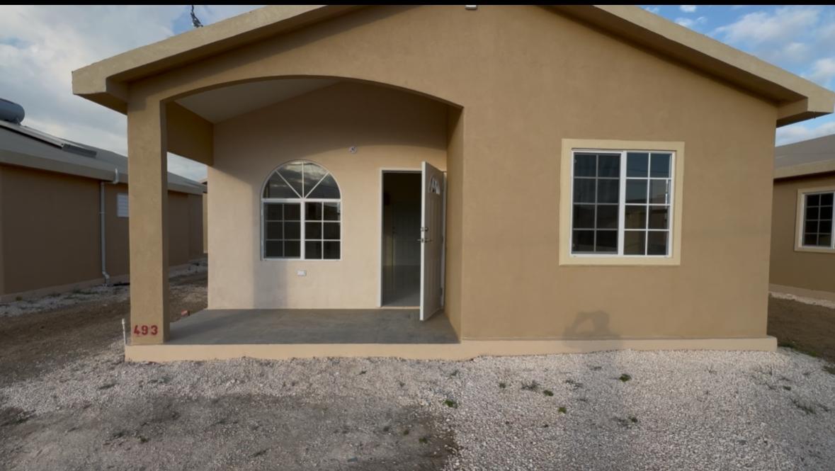 First image of Lot 493- Phoenix Park Village in Phoenix Park, St. Catherine, Jamaica - property is For Rent