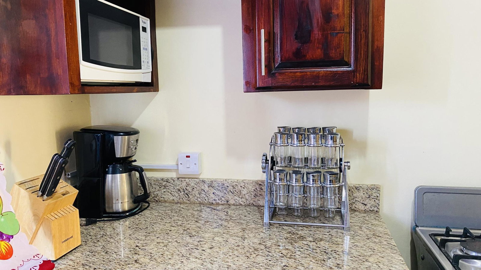 Tenth image of a- Guango Cres. Rhyne Park in Montego Bay, St. James, Jamaica - property is For Rent