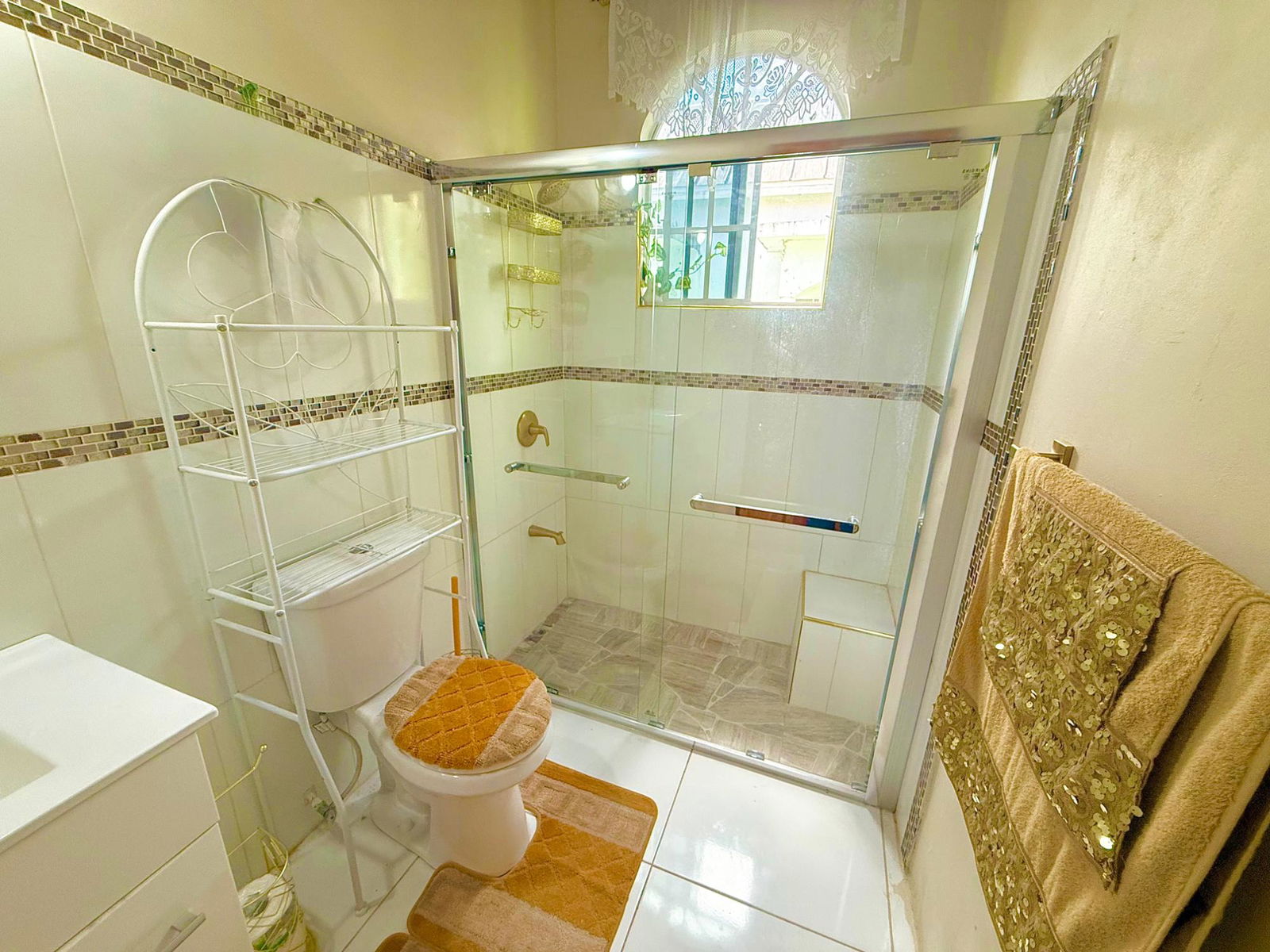 Seventh image of B-1106 Bogue Village in Montego Bay, St. James, Jamaica - property is For Rent