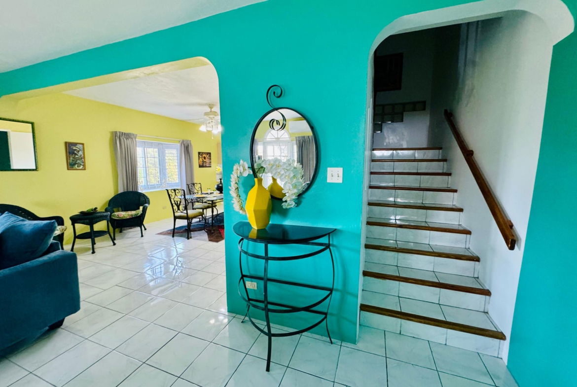 Eleventh image of Lincoln Pl,coral Garden in Ironshore, St. James, Jamaica - property is For Rent