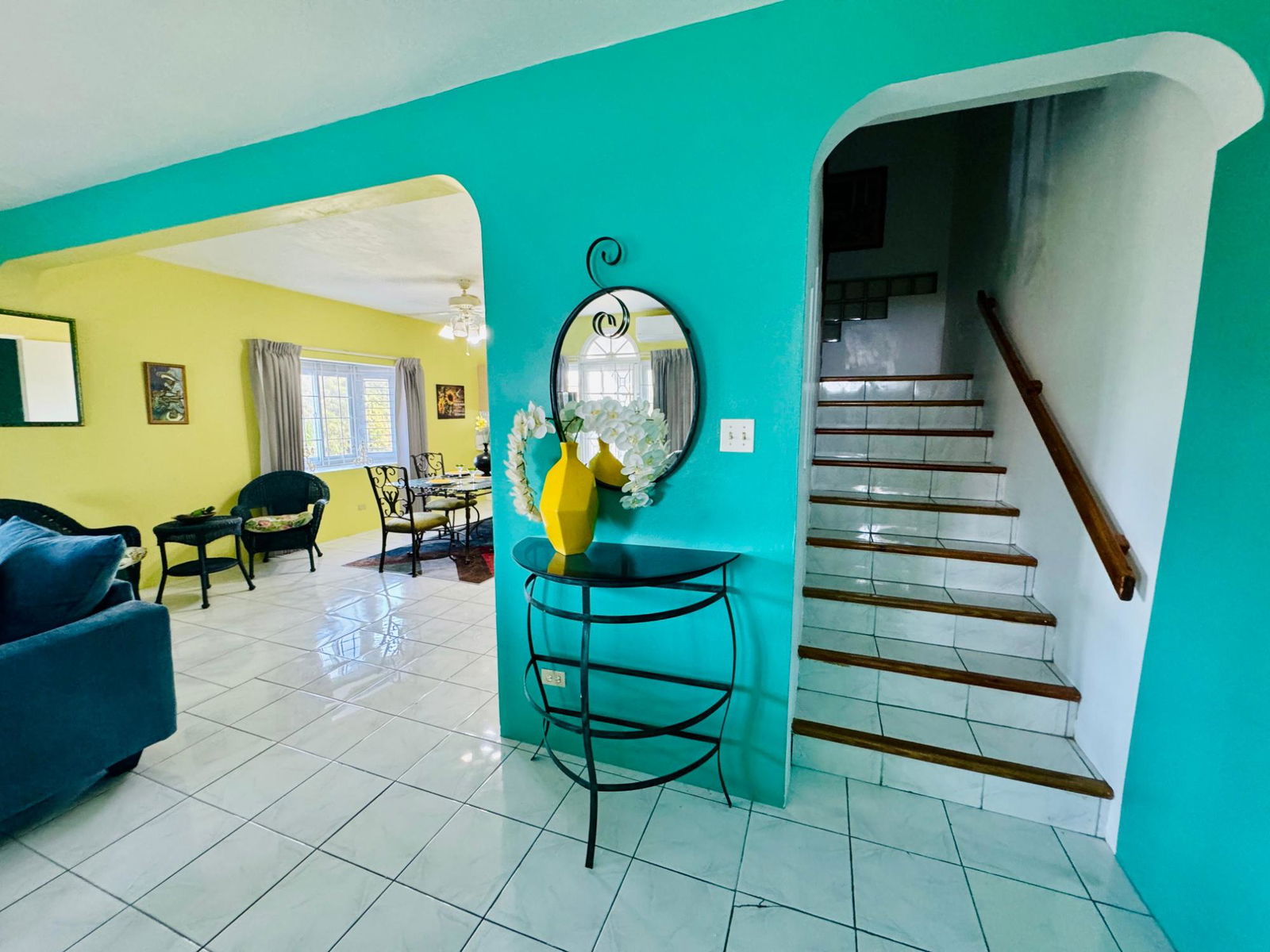 Fully-Furnished-2-Bedroom-Apartment-for-Rent-in-Coral-Gardens-St.-James-Jamaica Eleventh image of Lincoln Pl,coral Garden in Ironshore, St. James, Jamaica - property is For Rent