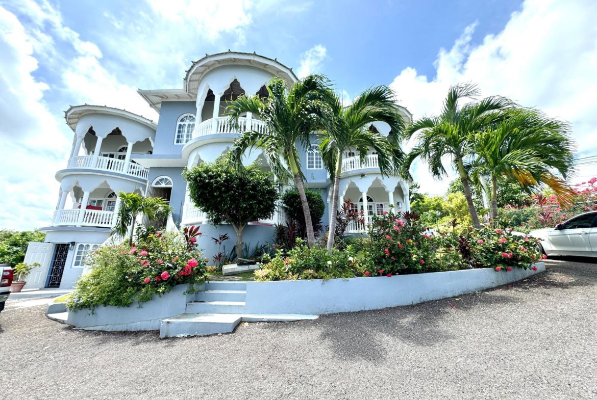 First image of Lincoln Pl,coral Garden in Ironshore, St. James, Jamaica - property is For Rent