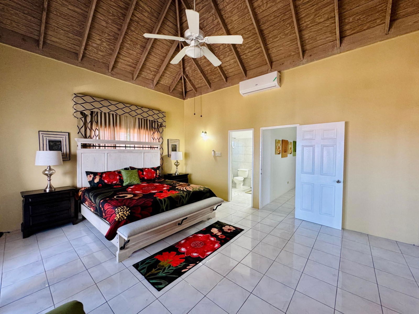 Fully-Furnished-2-Bedroom-Apartment-for-Rent-in-Coral-Gardens-St.-James-Jamaica Fourteenth image of Lincoln Pl,coral Garden in Ironshore, St. James, Jamaica - property is For Rent