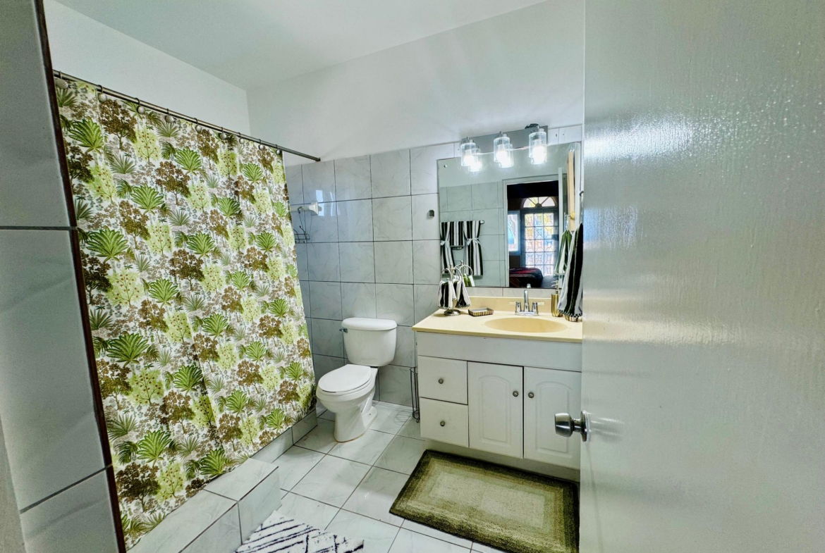 Seventeenth image of Lincoln Pl,coral Garden in Ironshore, St. James, Jamaica - property is For Rent