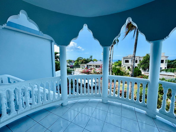 Twenty-Fifth image of Lincoln Pl,coral Garden in Ironshore, St. James, Jamaica - property is For Rent