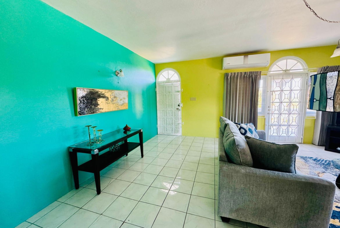 Fifth image of Lincoln Pl,coral Garden in Ironshore, St. James, Jamaica - property is For Rent