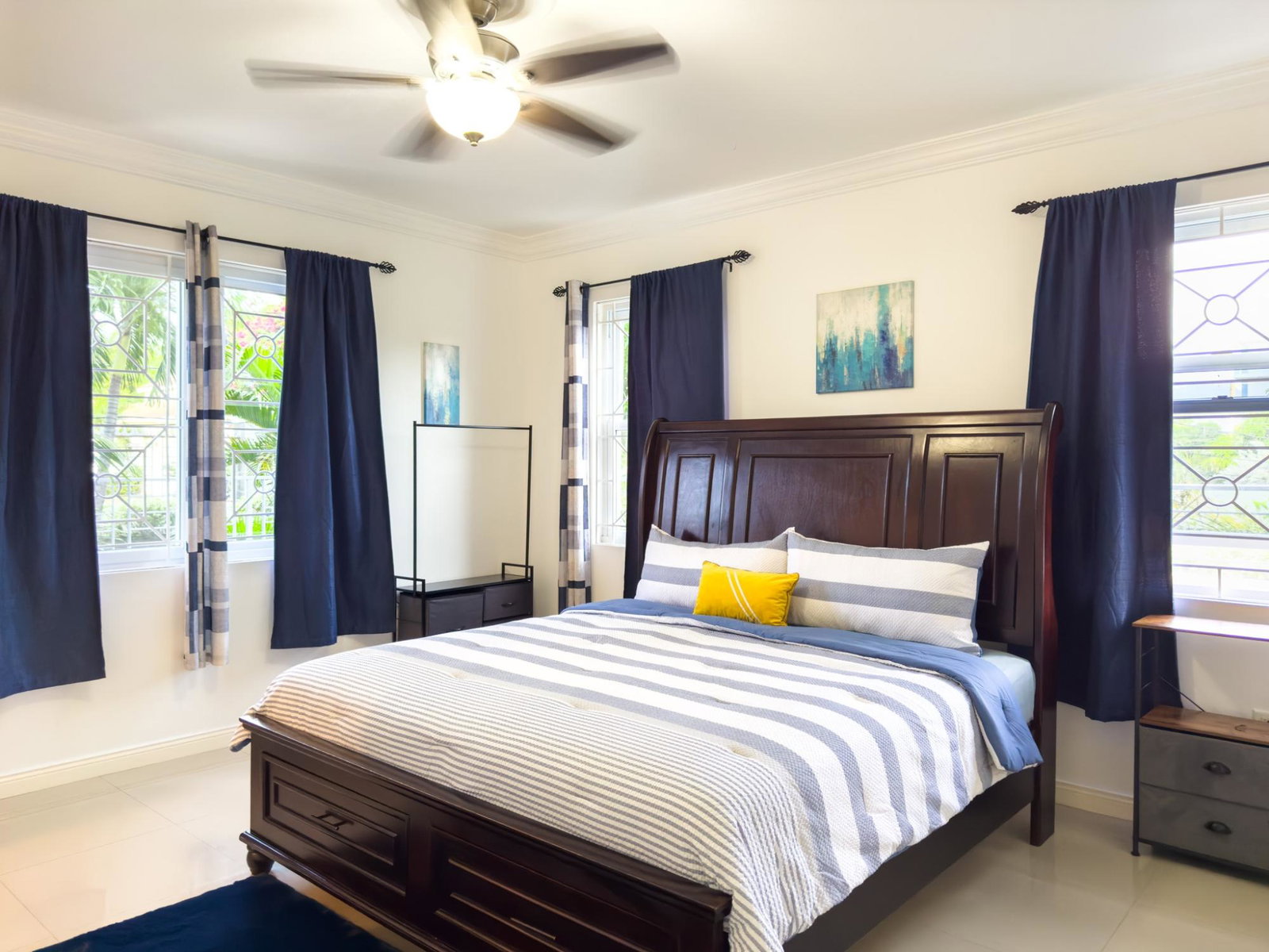 Thirteenth image of 2-2 Beresford Crescent in Kingston 8, St. Andrew, Jamaica - property is For Rent