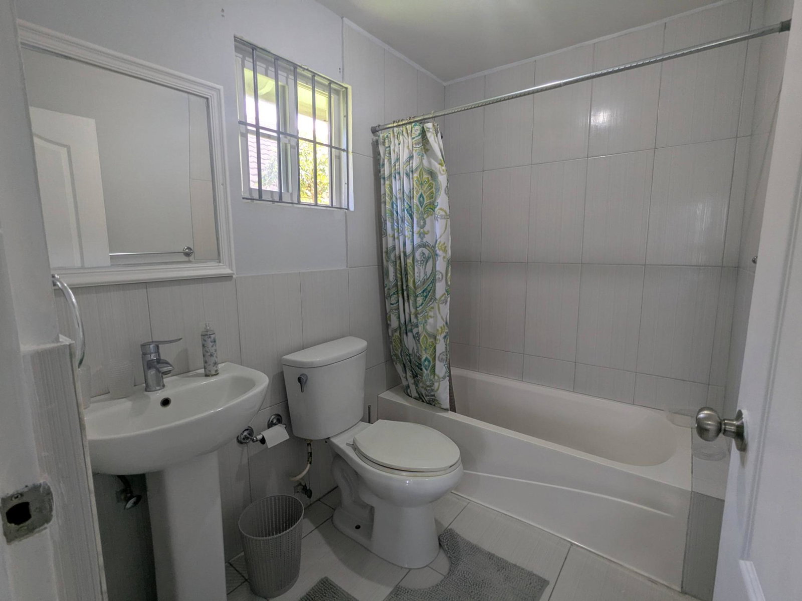 Fifteenth image of Hartland-lot 45 Hartland, Priory, st Ann in St. Ann's Bay, St. Ann, Jamaica - property is For Rent
