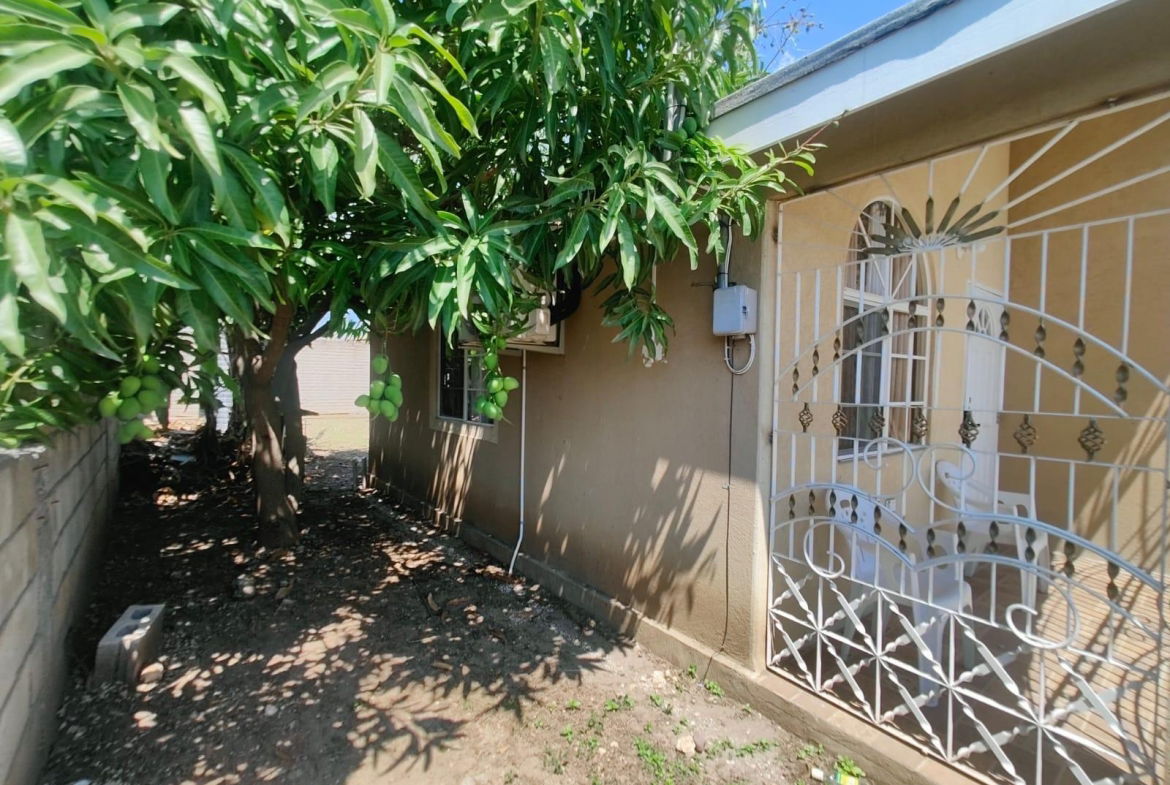 Fifth image of 7 Orchard Path, New Harbour in Old Harbour, St. Catherine, Jamaica - property is For Rent