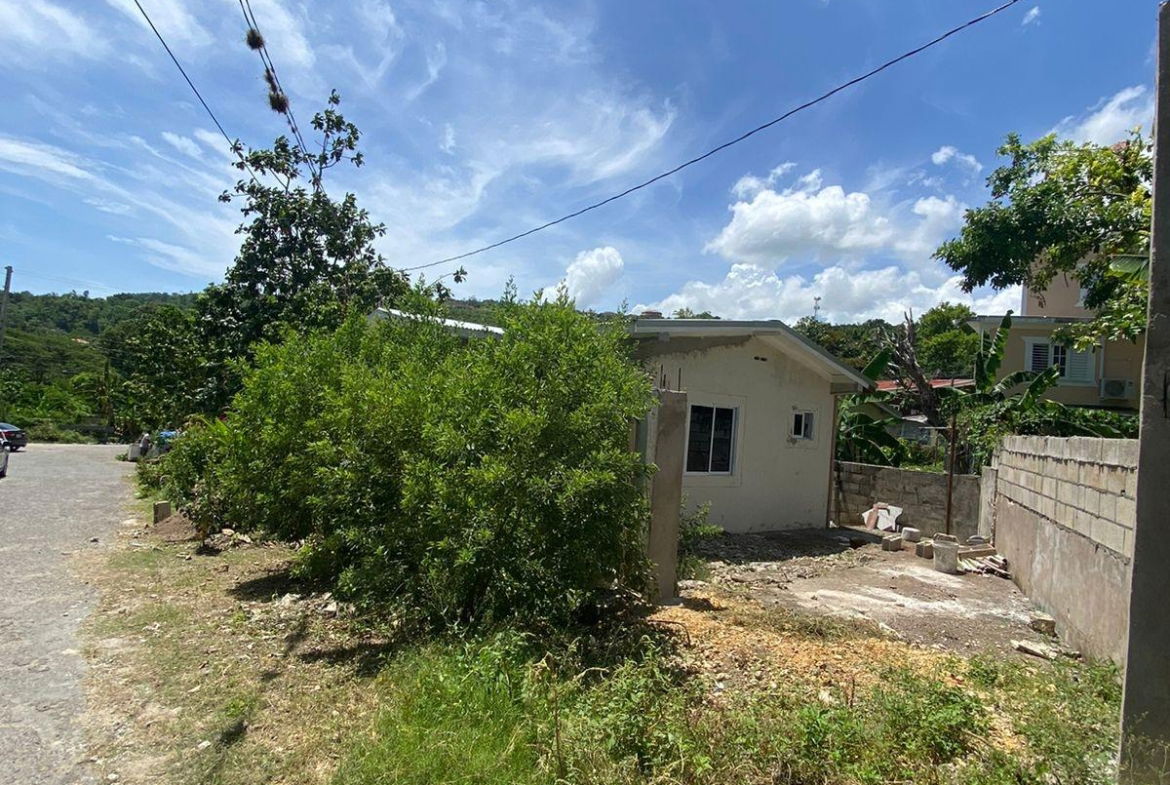 Ninth image of 10 Mocoya Avenue in Great Pond, St. Ann, Jamaica - property is For Sale