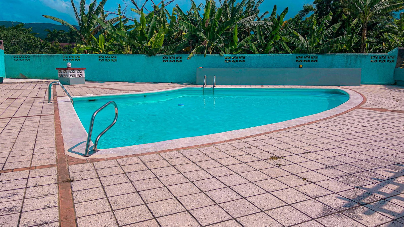 Furnished-1-Bedroom-Apartment-for-Rent-at-Serenity-Ironshore-Montego-Bay Ninth image of 11-1080 Taylor Rd. Ironshore in Ironshore, St. James, Jamaica - property is For Rent