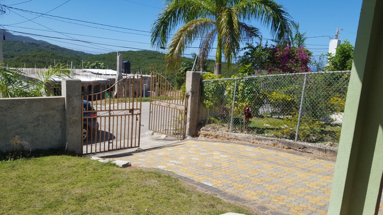 Furnished-1-Bedroom-House-for-Rent-in-Rhyne-Park-Village-St.-James-Jamaica Fourth image of 699 Rhyne Park Village in Montego Bay, St. James, Jamaica - property is For Rent