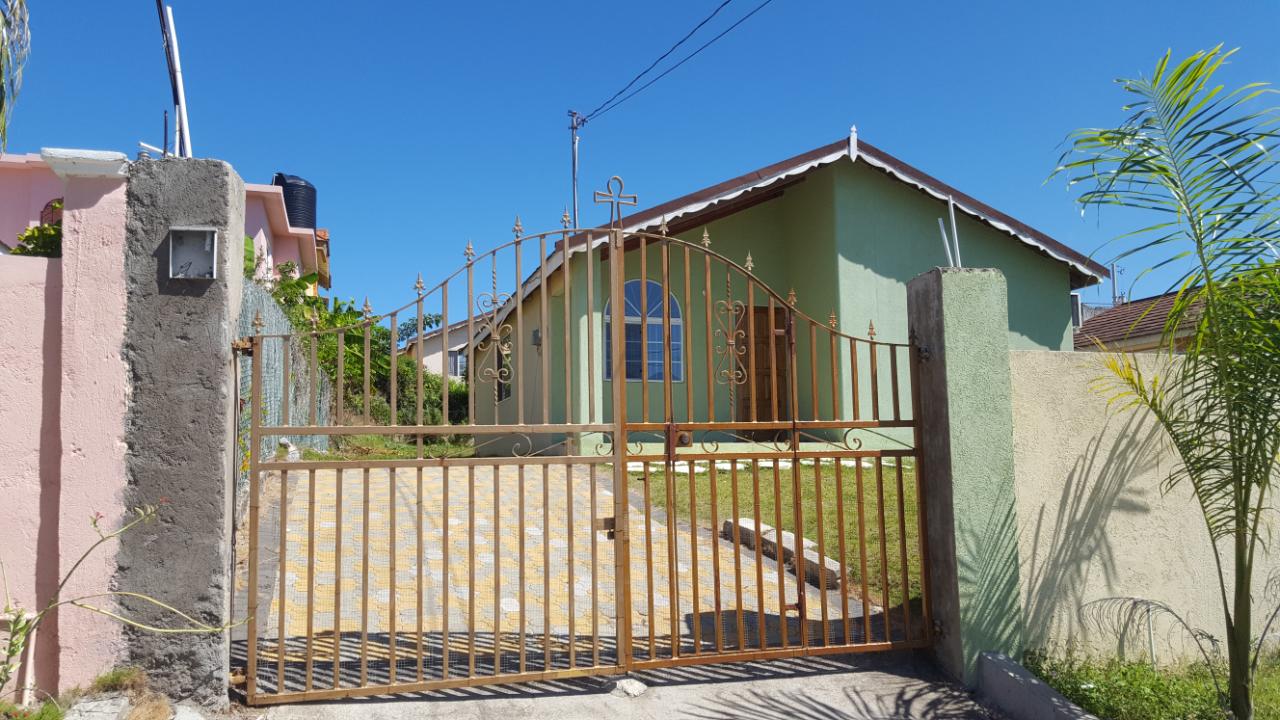 Furnished-1-Bedroom-House-for-Rent-in-Rhyne-Park-Village-St.-James-Jamaica First image of 699 Rhyne Park Village in Montego Bay, St. James, Jamaica - property is For Rent