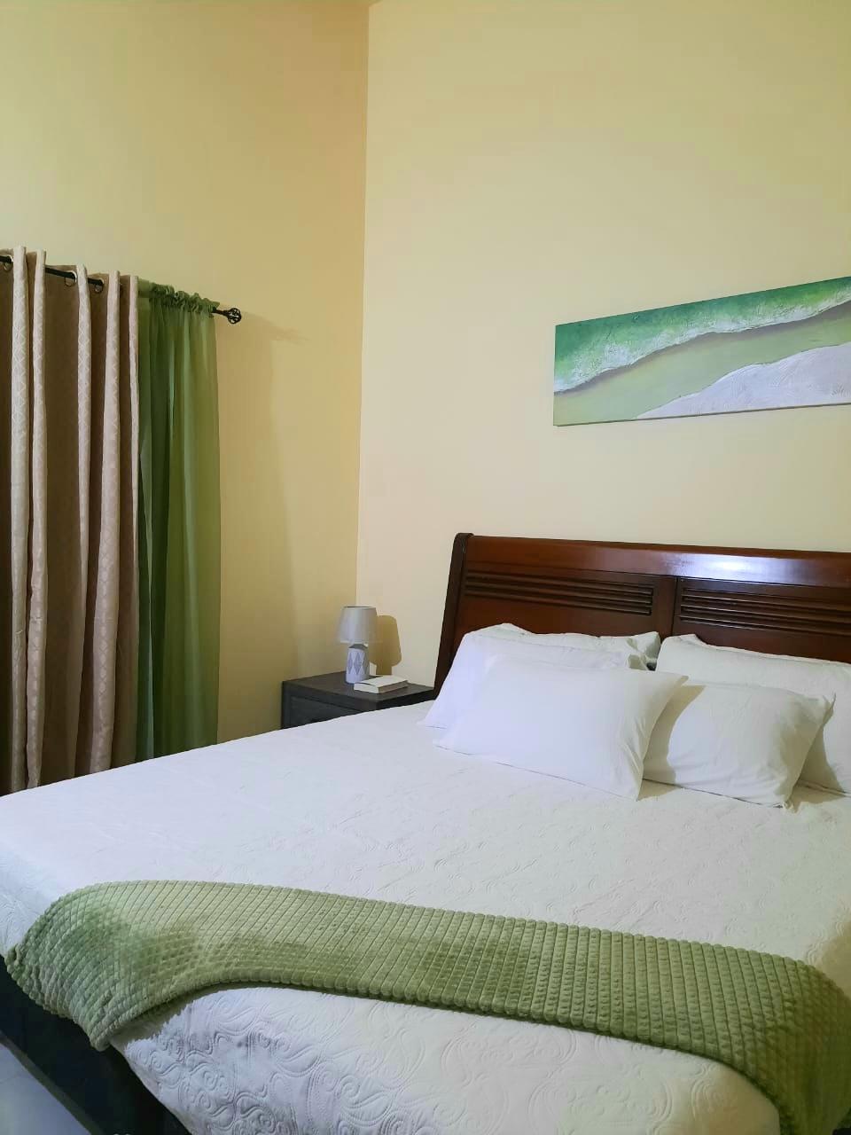 Third image of 1869 Turtle Crescent in Phoenix Park, St. Catherine, Jamaica - property is For Rent