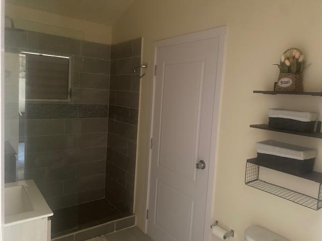 Fifth image of 1869 Turtle Crescent in Phoenix Park, St. Catherine, Jamaica - property is For Rent