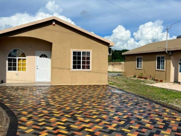 First image of 1869 Turtle Crescent in Phoenix Park, St. Catherine, Jamaica - property is For Rent