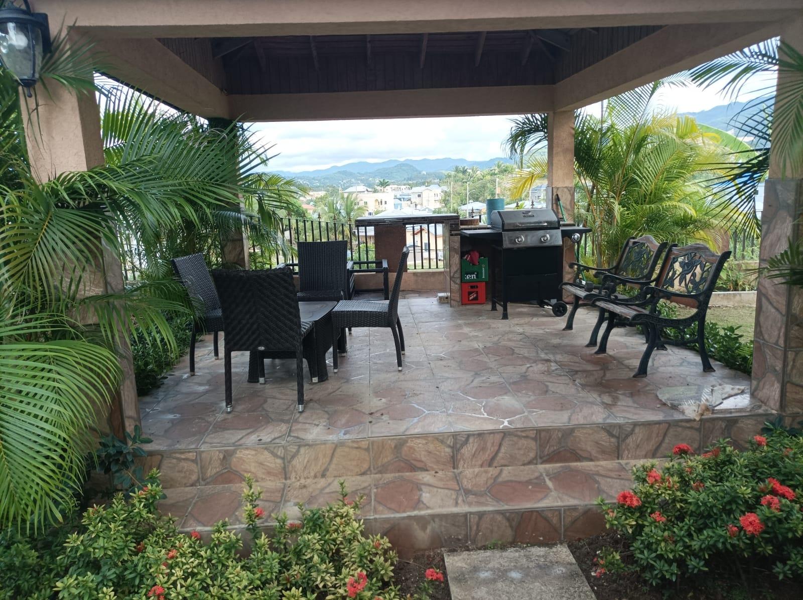 Seventeenth image of 381- Coconut Drive in Irwin, St. James, Jamaica - property is For Rent