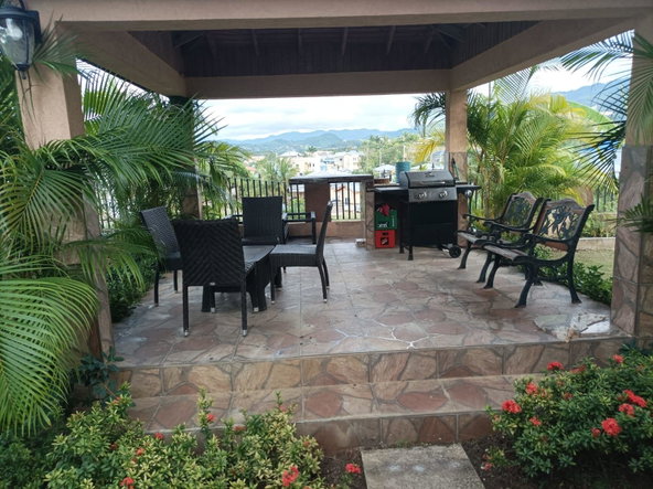 Seventeenth image of 381- Coconut Drive in Irwin, St. James, Jamaica - property is For Rent
