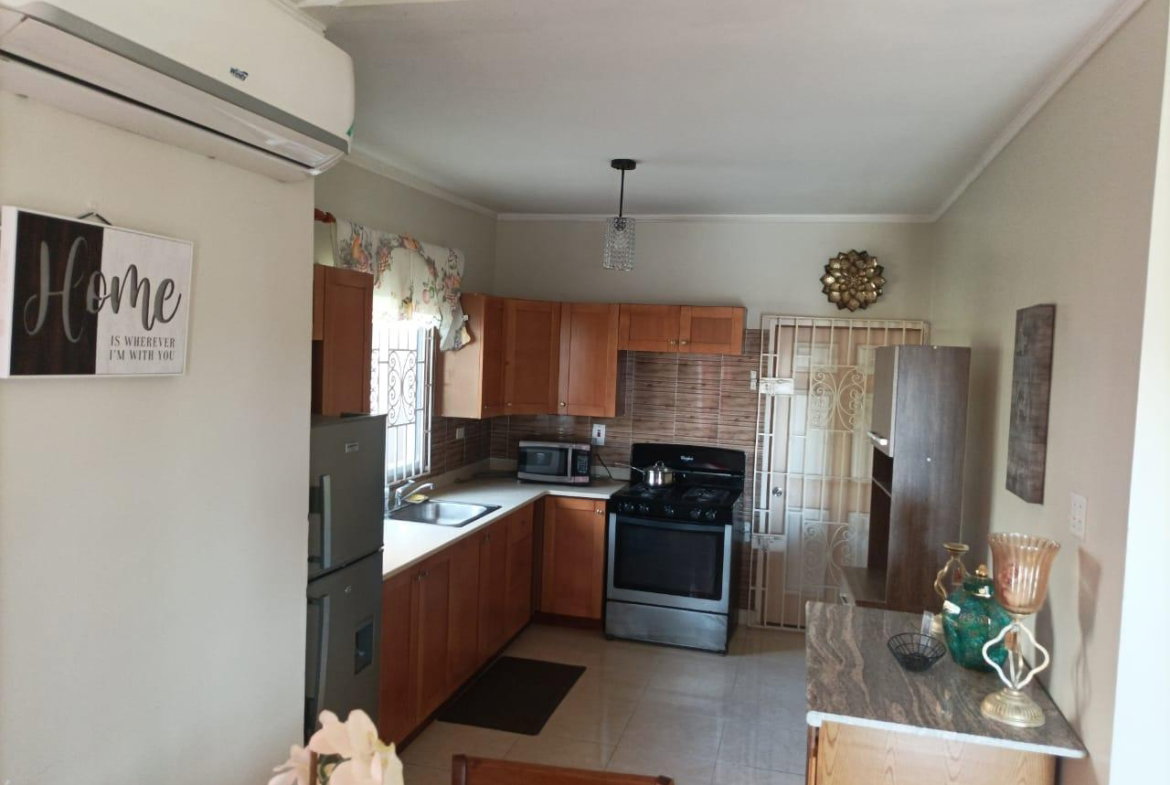Eighth image of 381- Coconut Drive in Irwin, St. James, Jamaica - property is For Rent