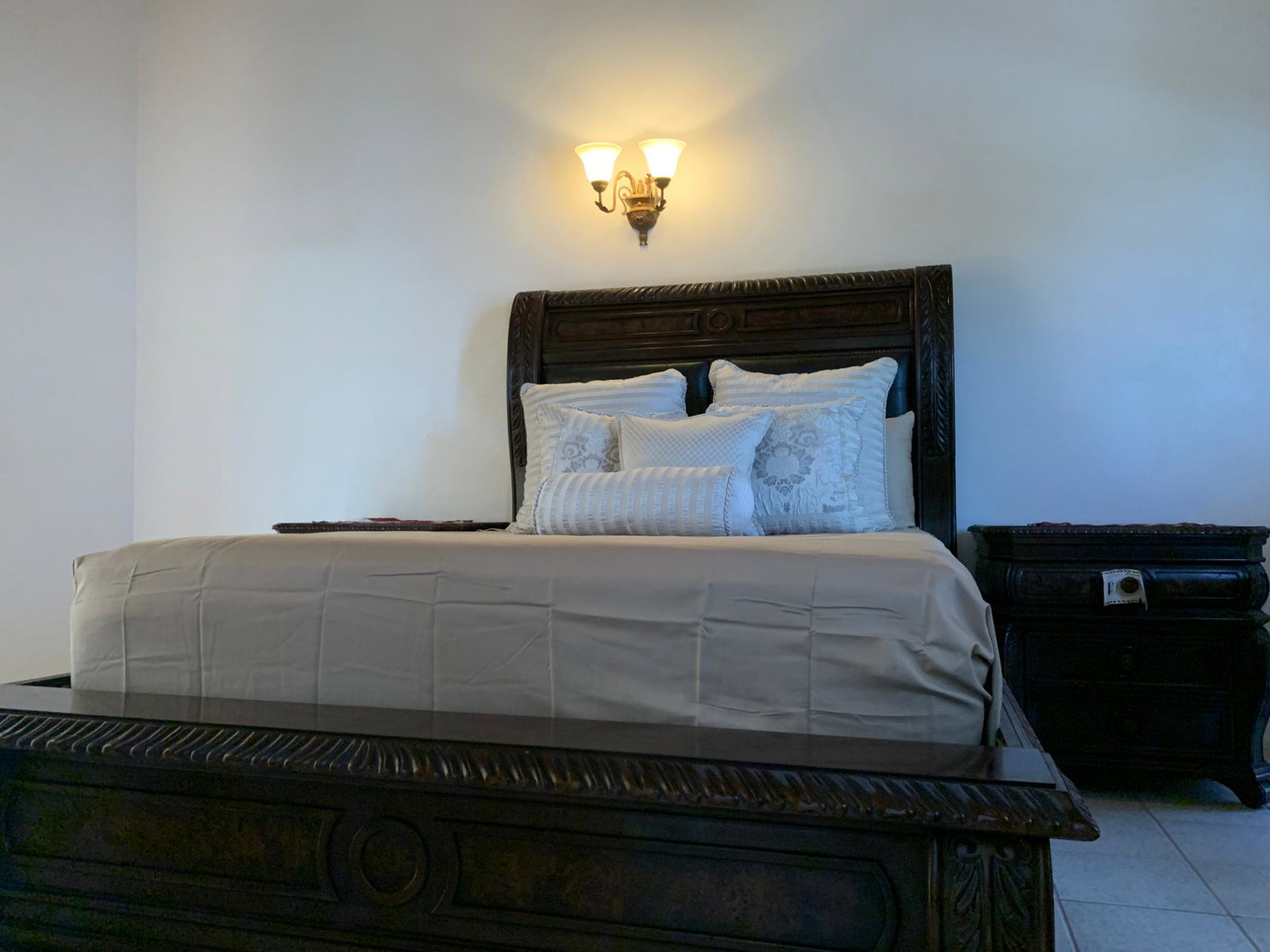 Sixteenth image of Apt 2-580 Northern Estates Lilliput in Lilliput, St. James, Jamaica - property is For Rent