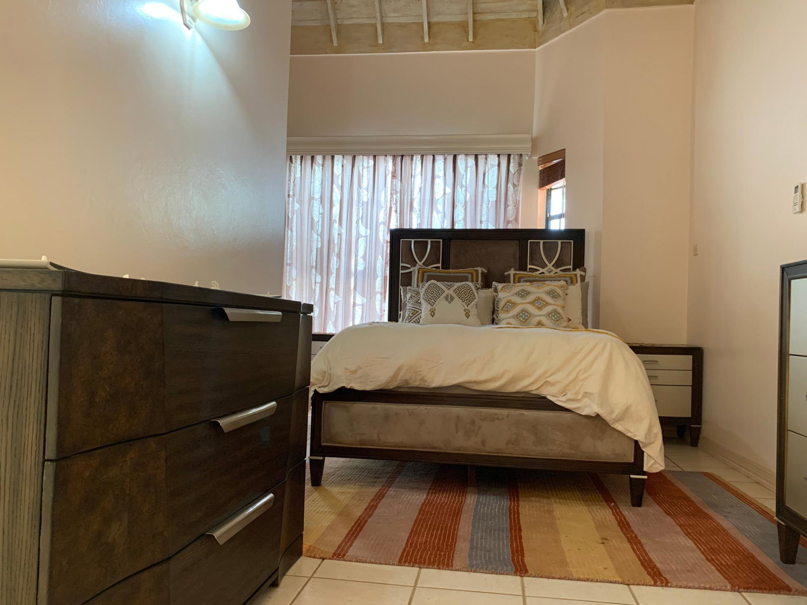 Nineteenth image of Apt 2-580 Northern Estates Lilliput in Lilliput, St. James, Jamaica - property is For Rent