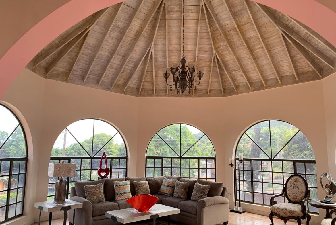 Seventh image of Apt 2-580 Northern Estates Lilliput in Lilliput, St. James, Jamaica - property is For Rent