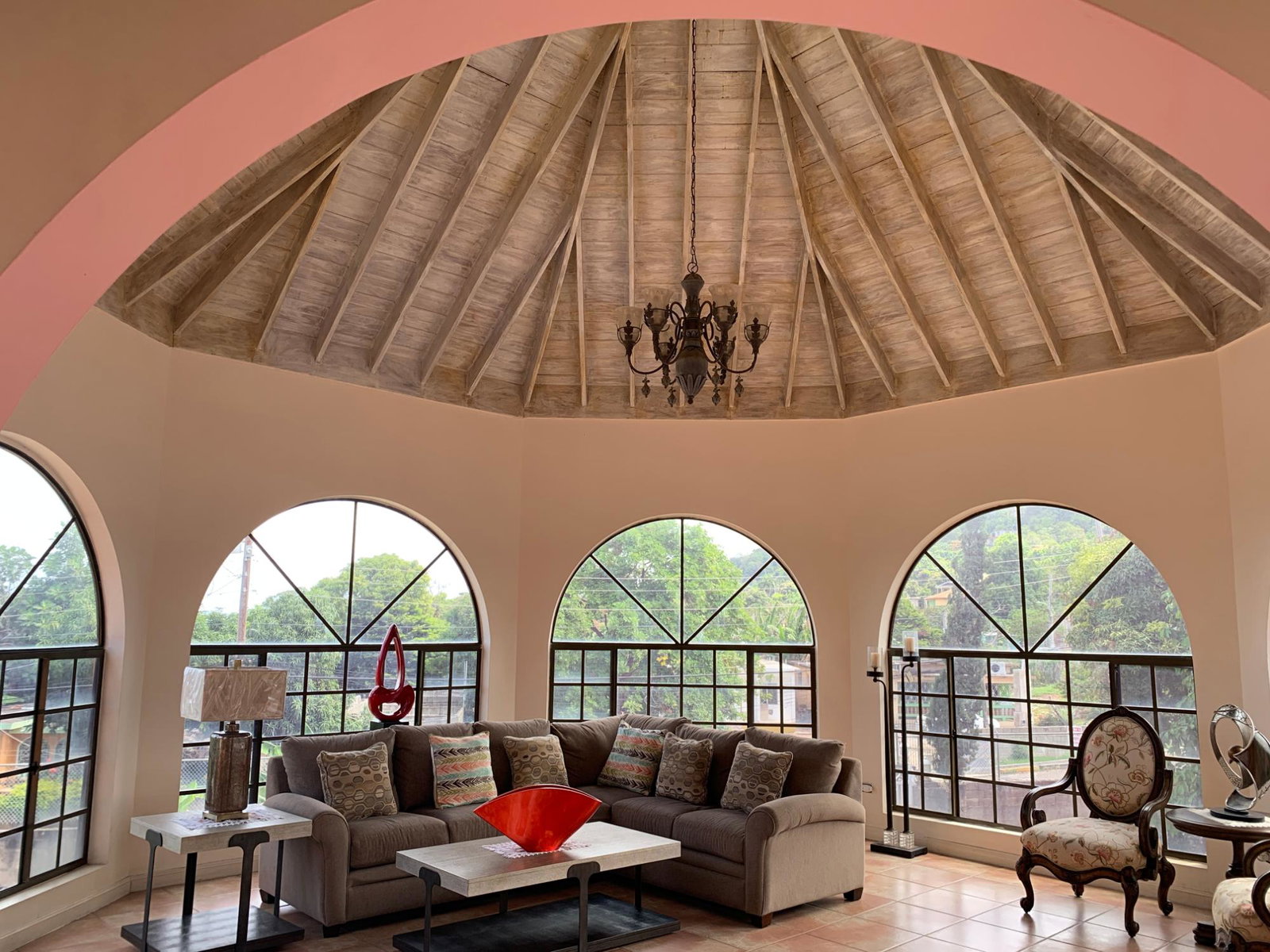 Seventh image of Apt 2-580 Northern Estates Lilliput in Lilliput, St. James, Jamaica - property is For Rent