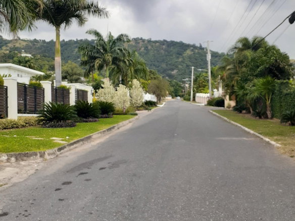 First image of 23-7 Degenhardt Close in Kingston 6, St. Andrew, Jamaica - property is For Rent