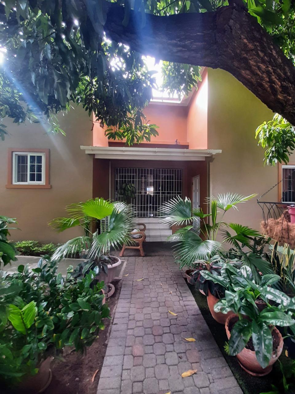 Second image of 6 Lady Musgrave Avenue in Kingston 6, St. Andrew, Jamaica - property is For Rent