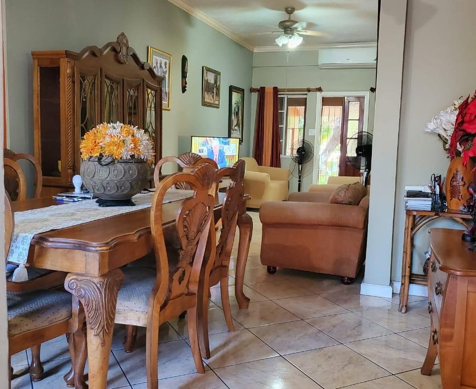 Eleventh image of 6 Lady Musgrave Avenue in Kingston 6, St. Andrew, Jamaica - property is For Rent