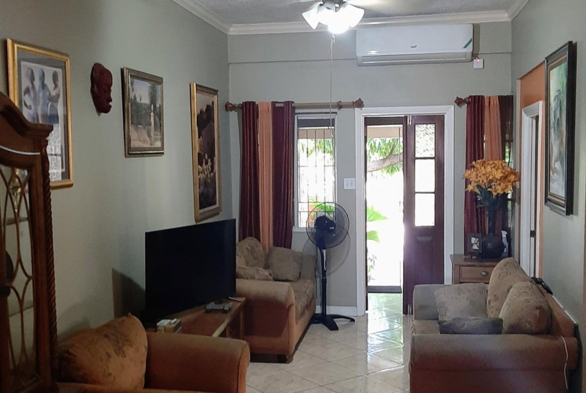 Sixth image of 6 Lady Musgrave Avenue in Kingston 6, St. Andrew, Jamaica - property is For Rent