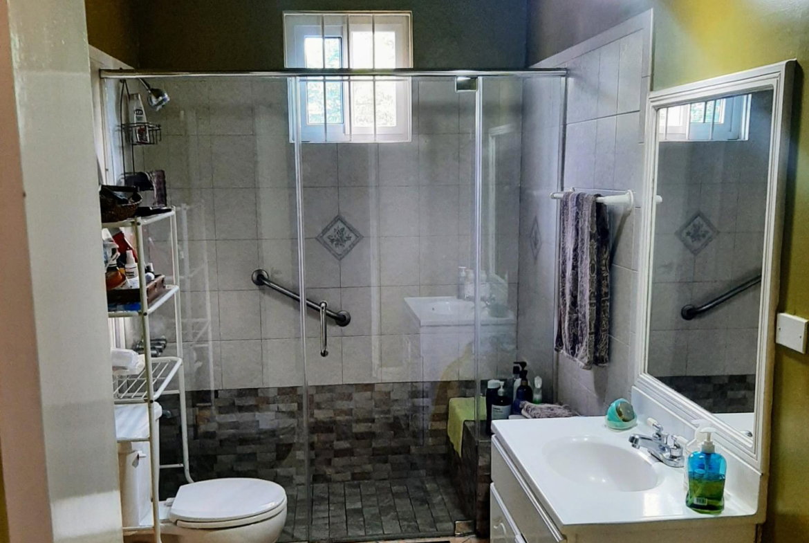 Seventh image of 6 Lady Musgrave Avenue in Kingston 6, St. Andrew, Jamaica - property is For Rent