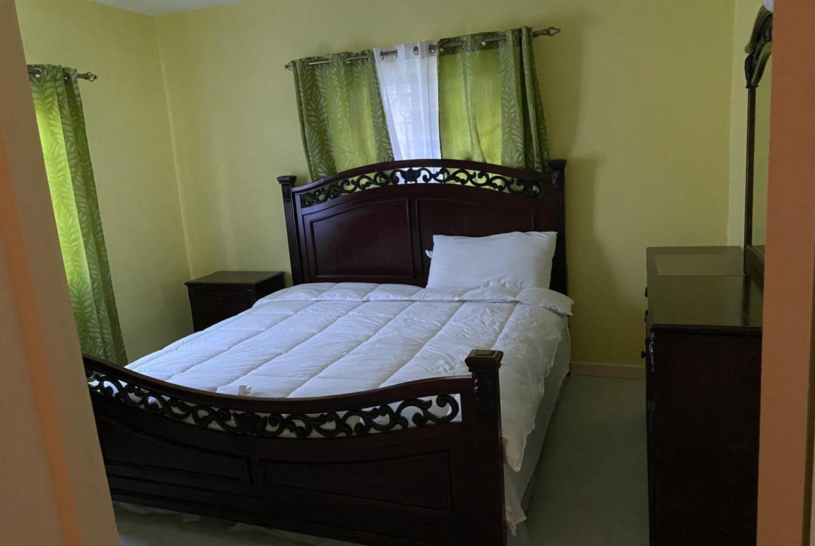 Seventh image of 950 Porto Bello Heights in Porto Bello Heights, St. James, Jamaica - property is For Rent
