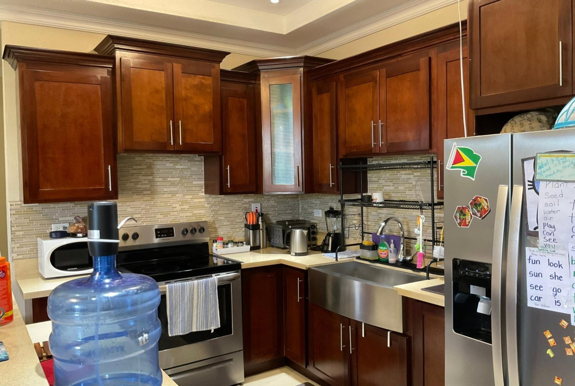 Fifteenth image of 3-9 Liguanea Avenue in Kingston 6, St. Andrew, Jamaica - property is For Rent