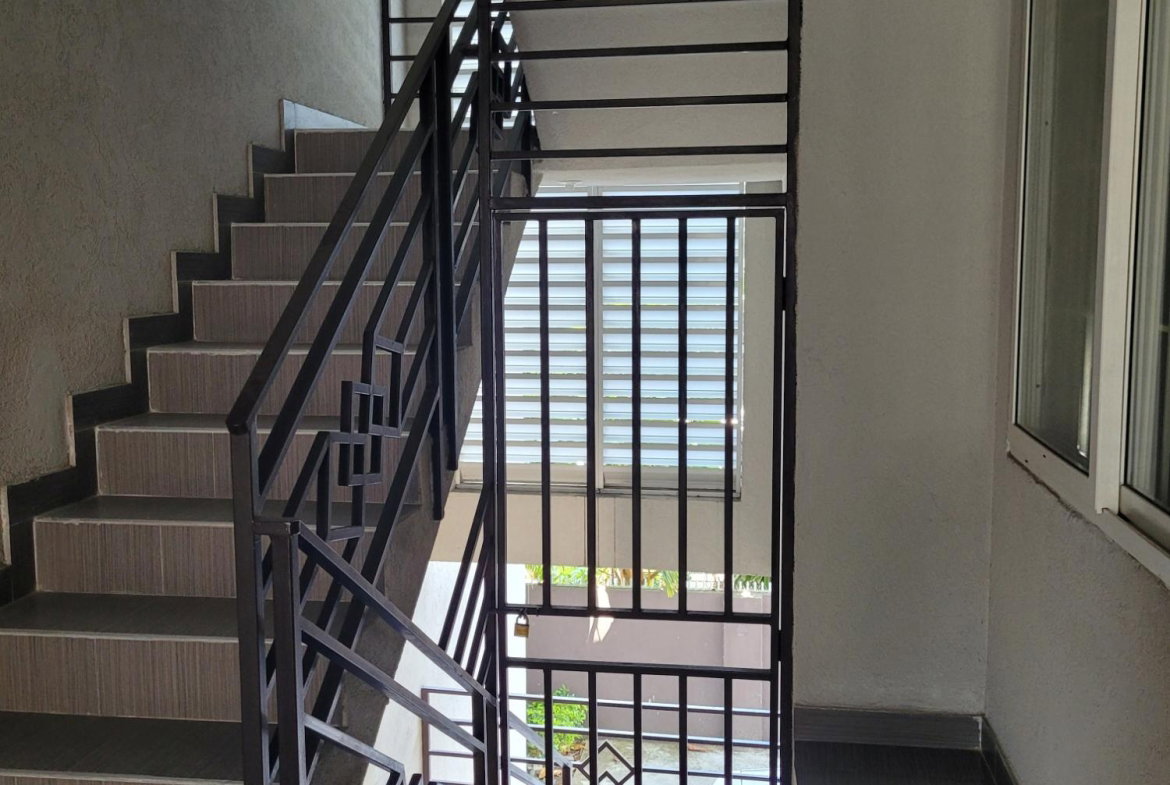 Third image of 3-9 Liguanea Avenue in Kingston 6, St. Andrew, Jamaica - property is For Rent