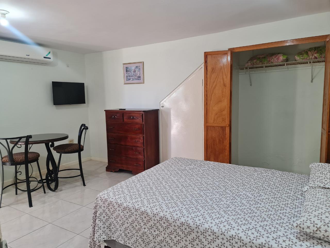 Fifteenth image of Apt 2-135 Pine Boulevard in Kingston 6, St. Andrew, Jamaica - property is For Rent