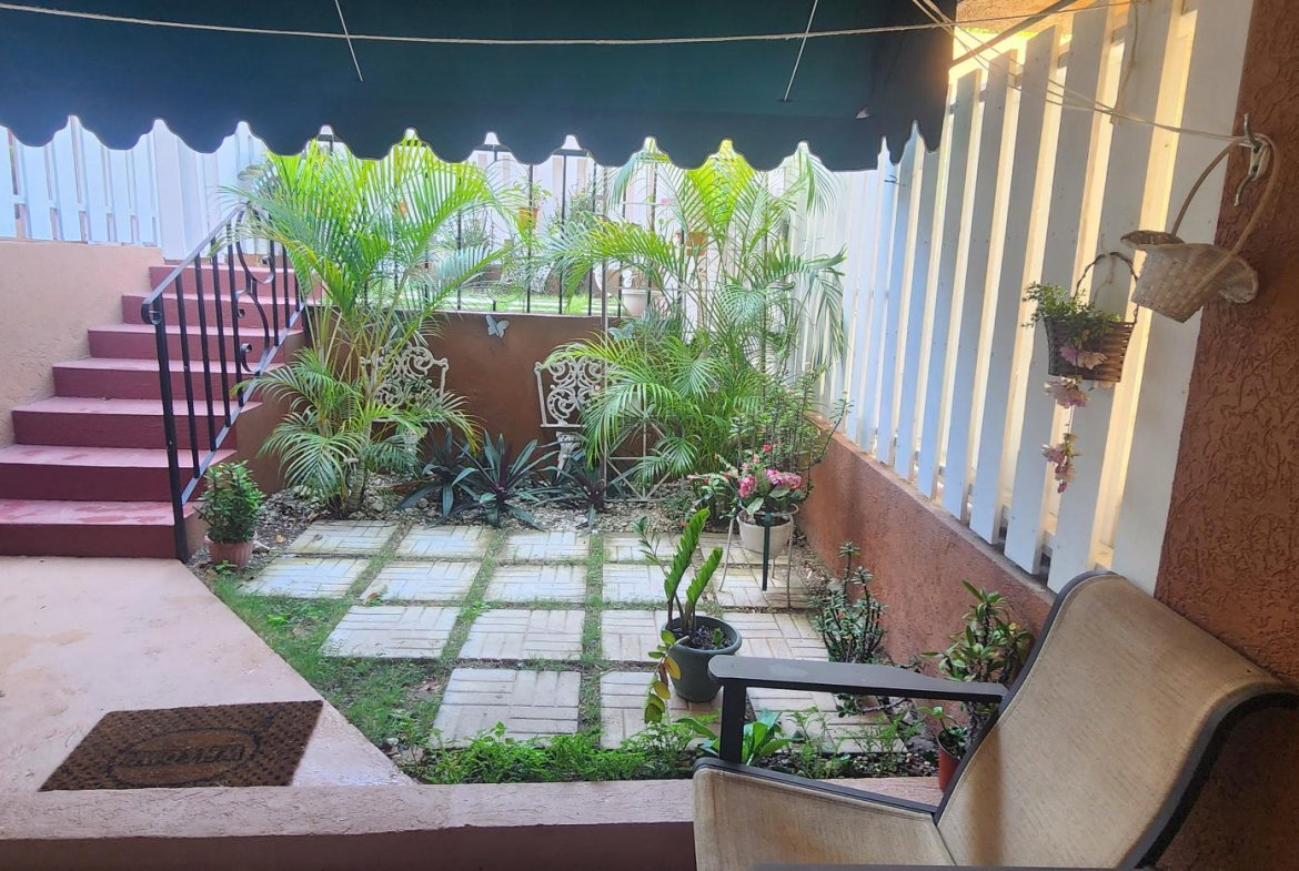 Twelfth image of 11 Braemar Avenue in Kingston 10, St. Andrew, Jamaica - property is For Rent