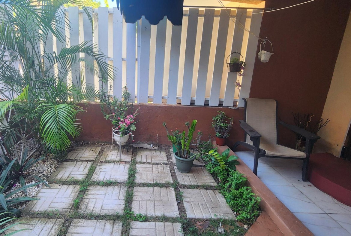 Fourteenth image of 11 Braemar Avenue in Kingston 10, St. Andrew, Jamaica - property is For Rent