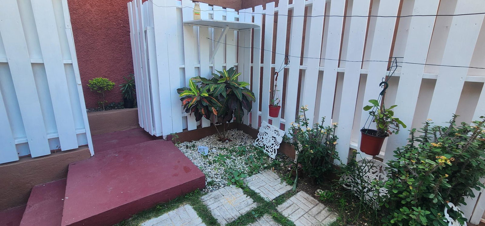 Sixteenth image of 11 Braemar Avenue in Kingston 10, St. Andrew, Jamaica - property is For Rent