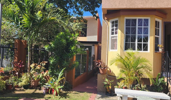 First image of 11 Braemar Avenue in Kingston 10, St. Andrew, Jamaica - property is For Rent