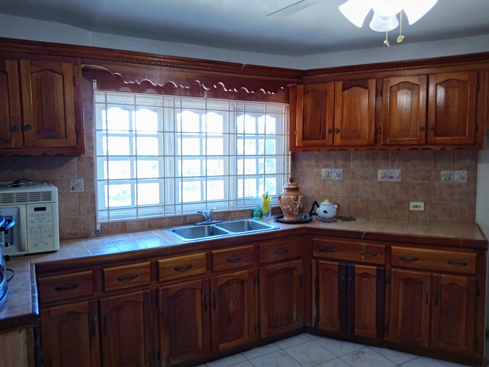 Eighth image of 170 Patterson Avenue in Ironshore, St. James, Jamaica - property is For Rent